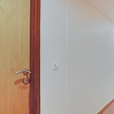 Treebo Premium Seven Lake View 하이데라바드 외부 사진