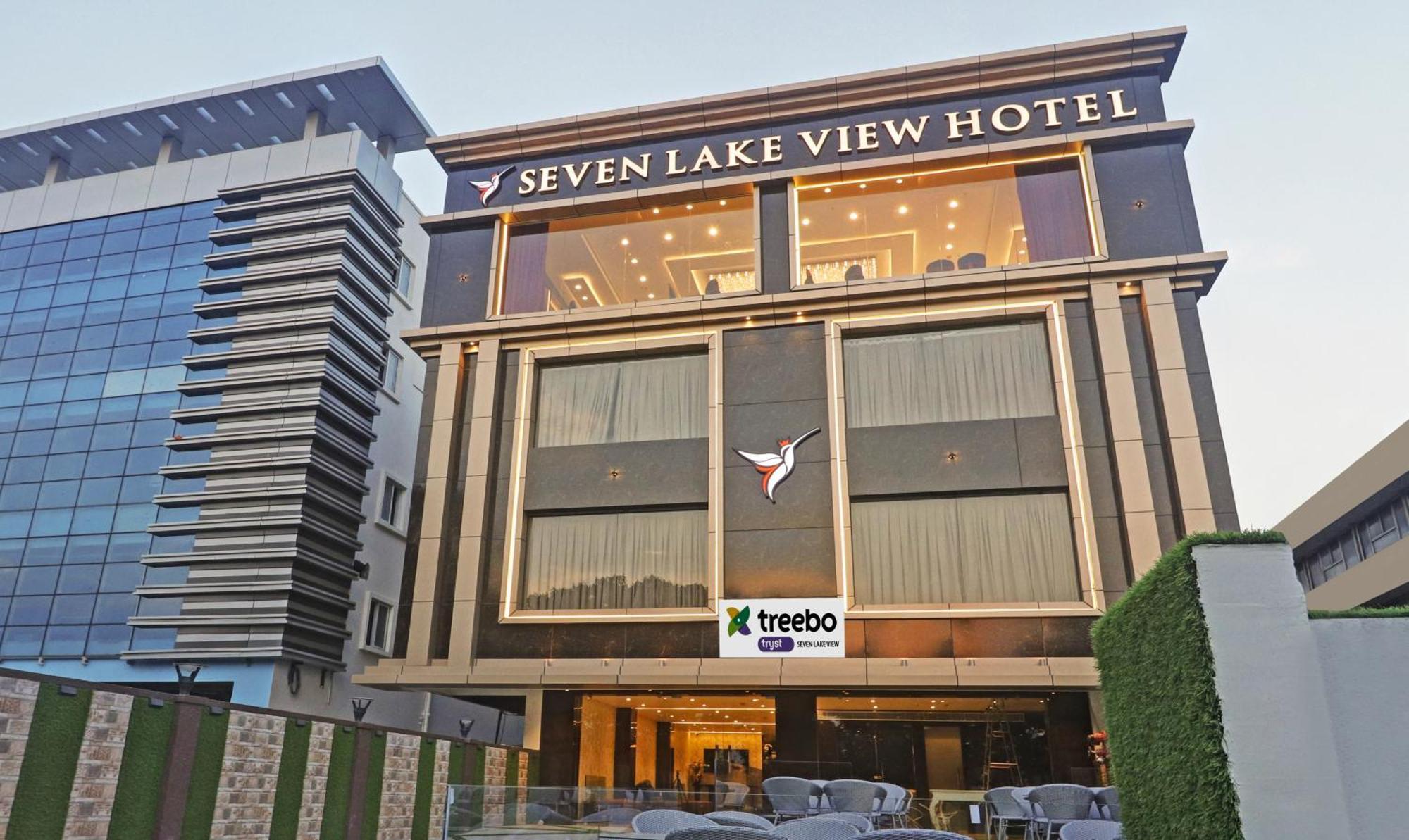 Treebo Premium Seven Lake View 하이데라바드 외부 사진