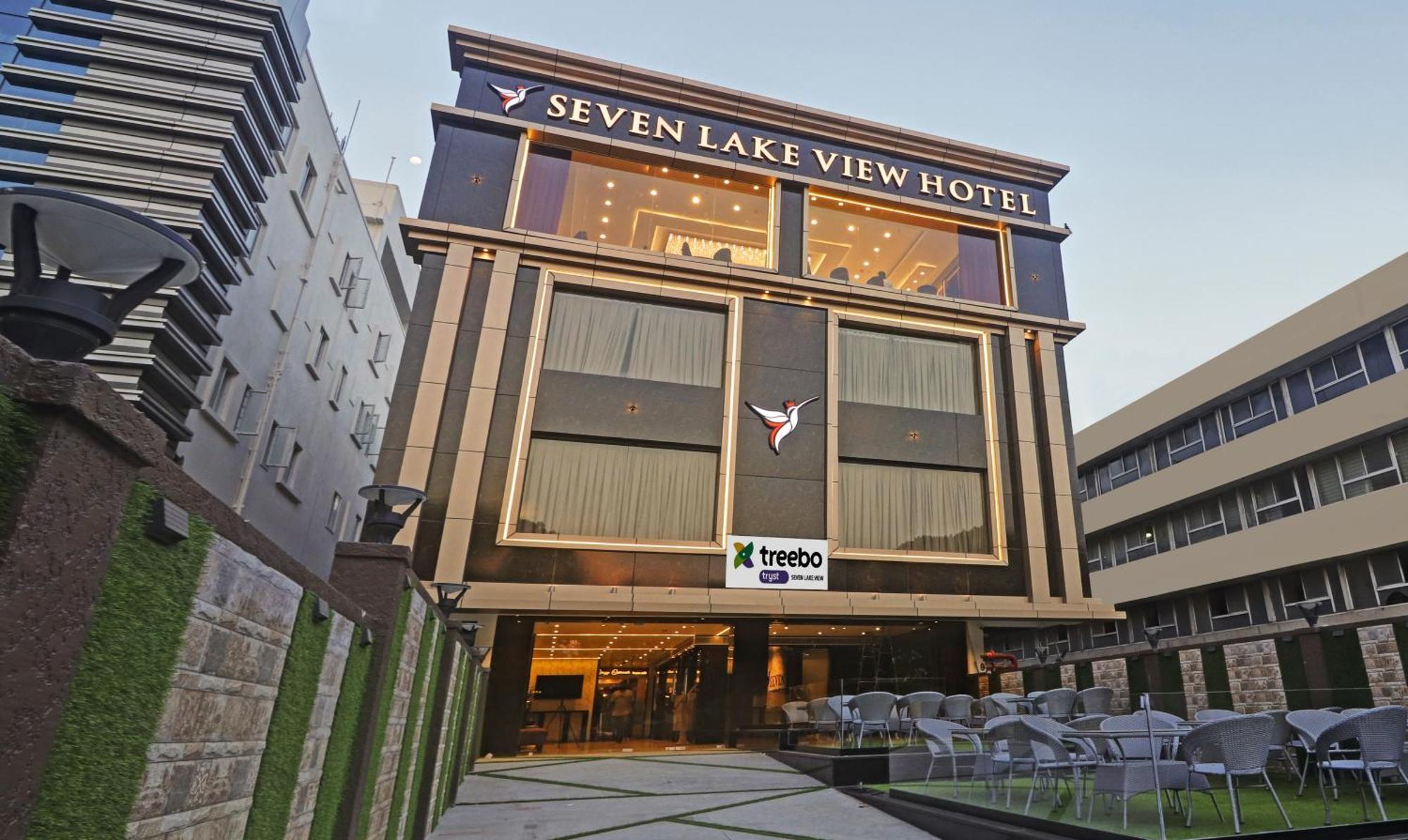 Treebo Premium Seven Lake View 하이데라바드 외부 사진